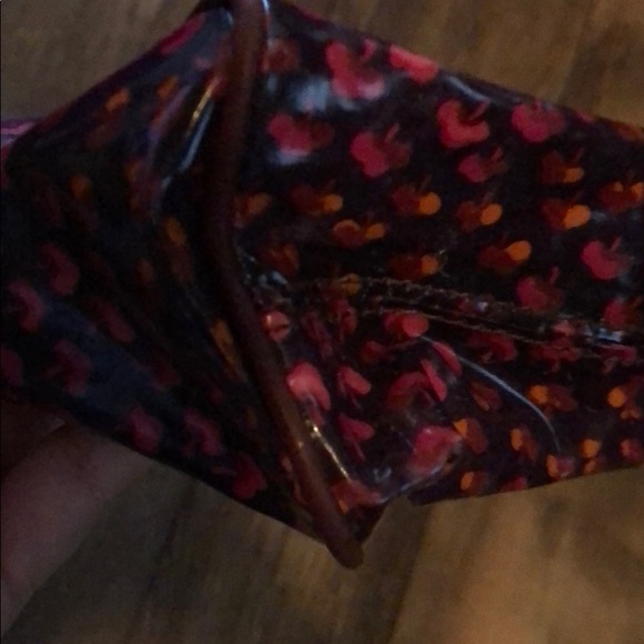 Tory Burch Cosmetic Pouch - Picture 4 of 7